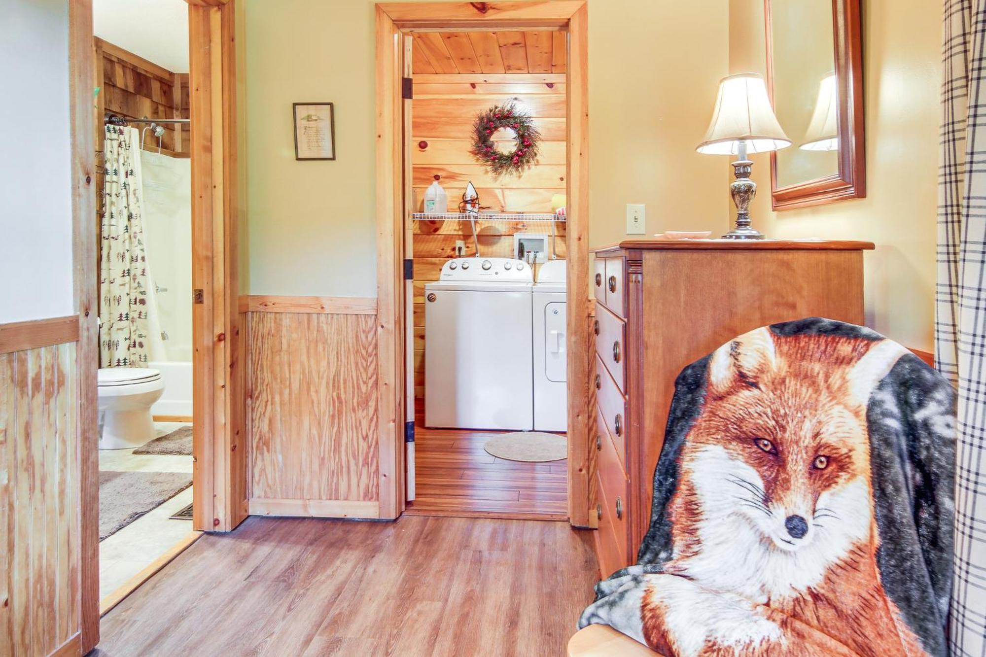 Charming Fox Den Cabin In Whittier With Hot Tub! Екстер'єр фото