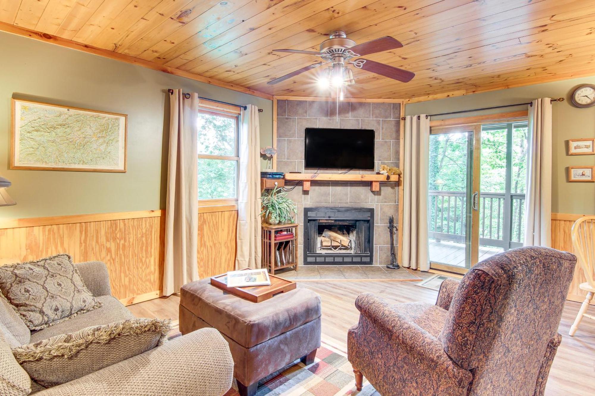 Charming Fox Den Cabin In Whittier With Hot Tub! Екстер'єр фото